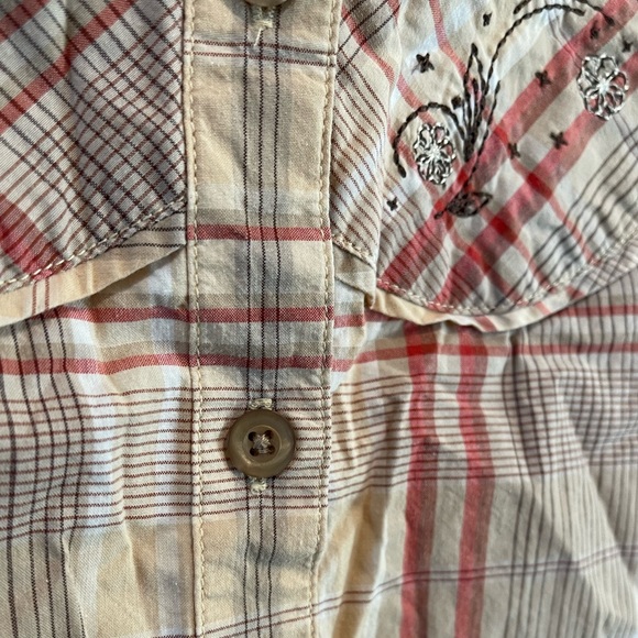 Cabela’s Western Pinstripe Long Sleeve Button-Down Size M - Picture 9 of 9